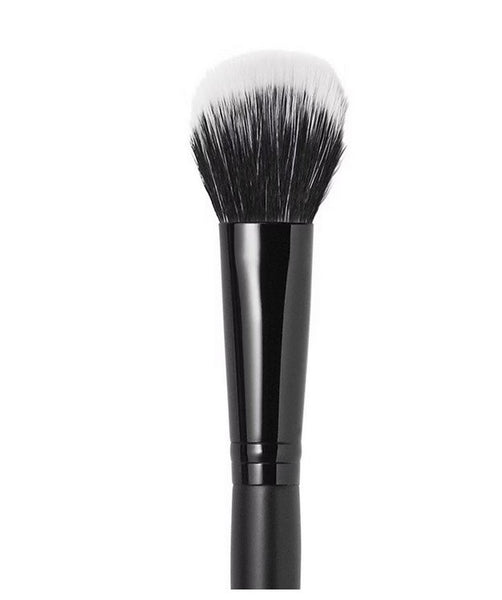 e.l.f. - Putty Blush Brush - 1 Brush