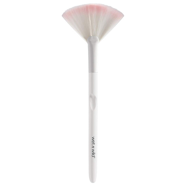 WET N WILD - Fan Brush